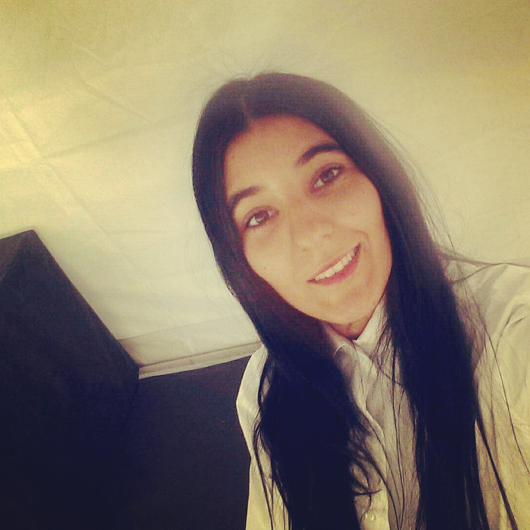 Zineb AKMAKH