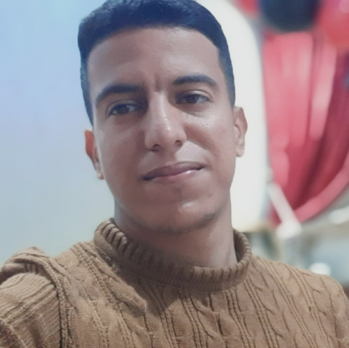 أيوب سنيبة