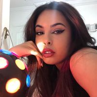 Nisrine Lilou