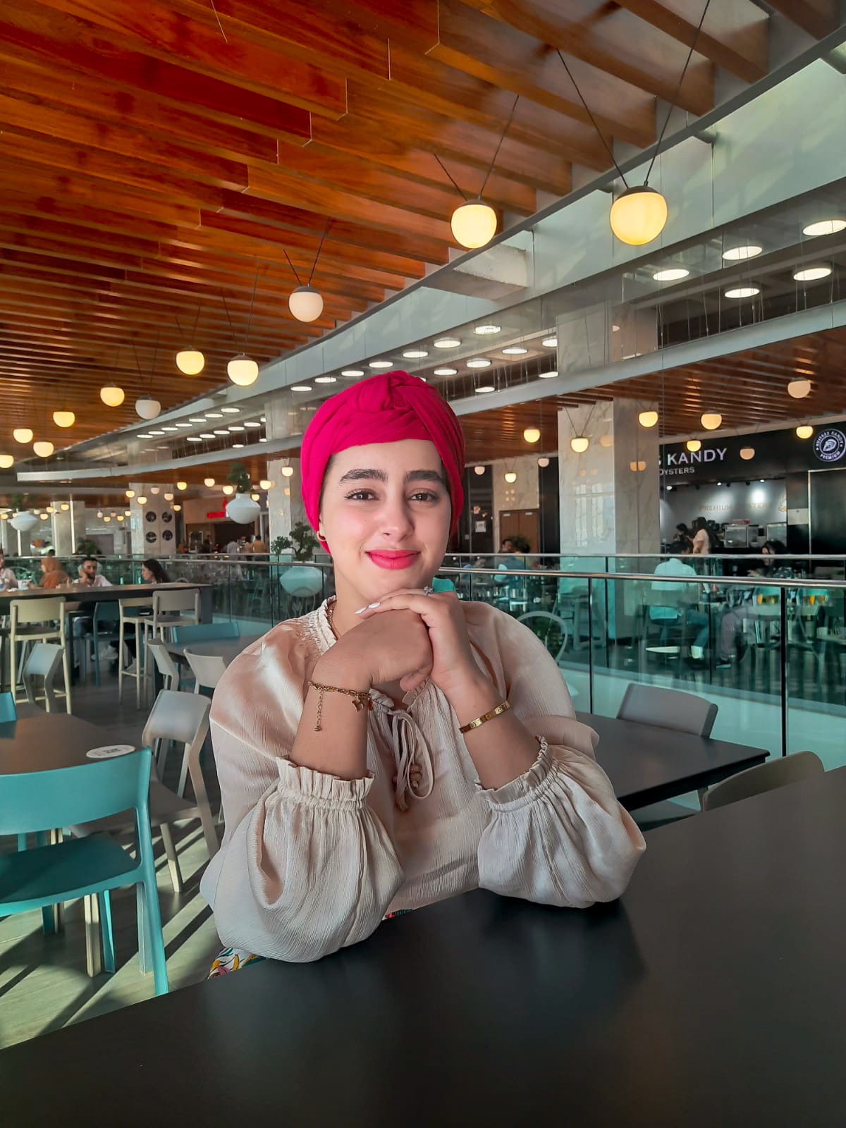 Meryem  BOUFENZI