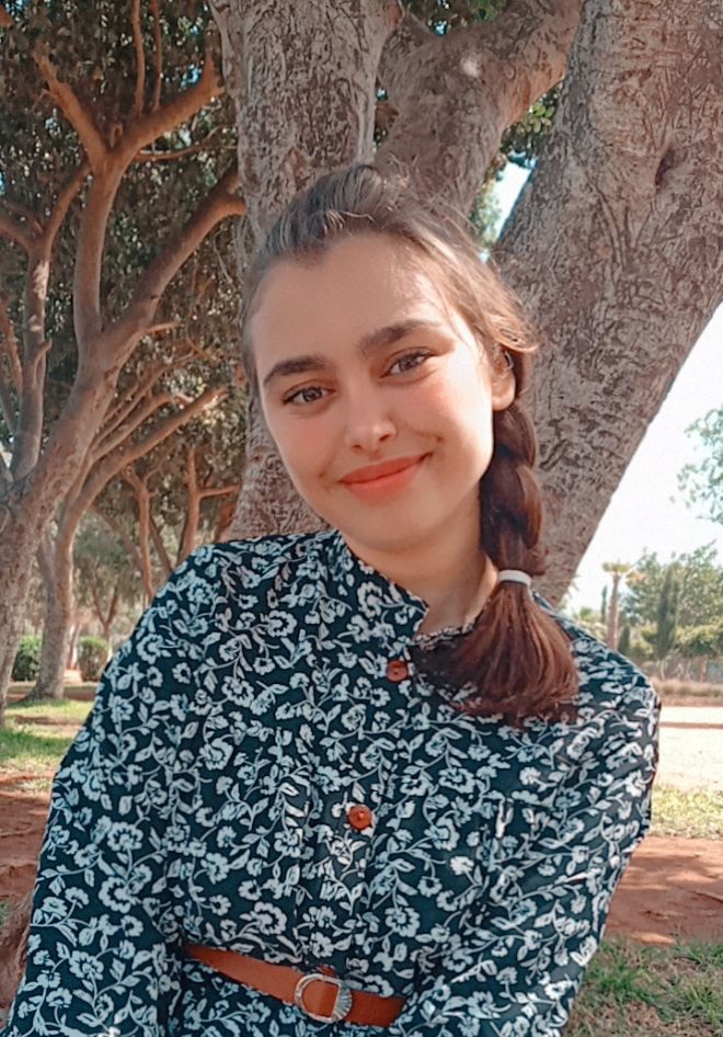 Zineb  Boulmnazil