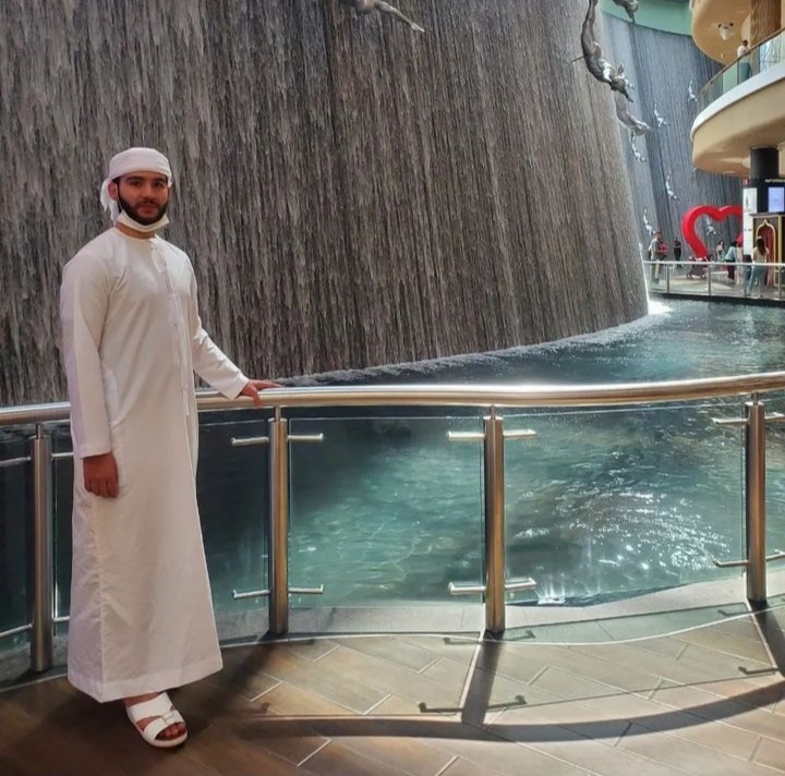 حسام  بن الشيخ 