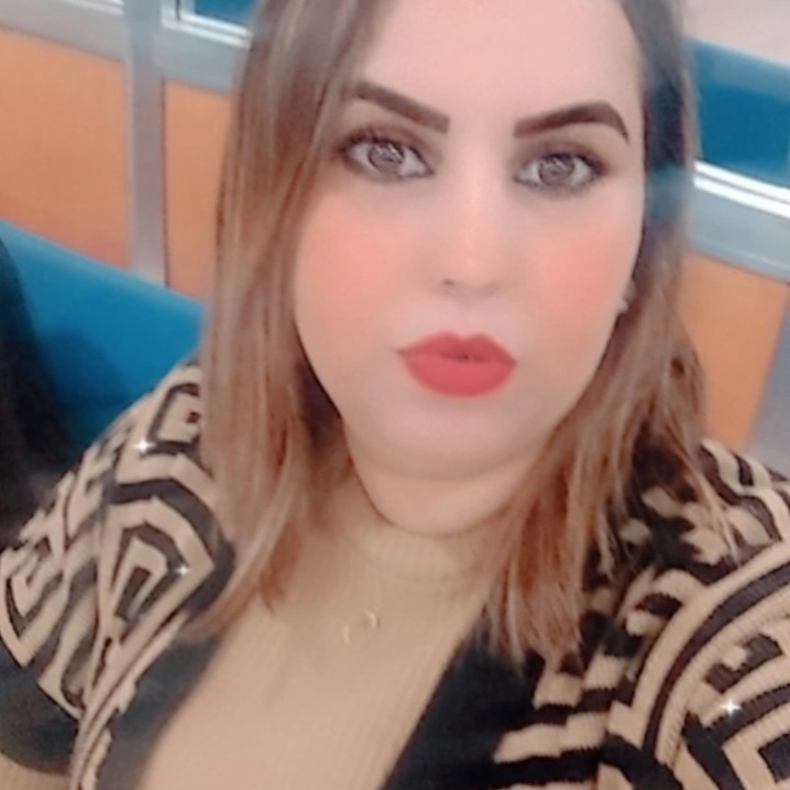 Hajar  Charbia